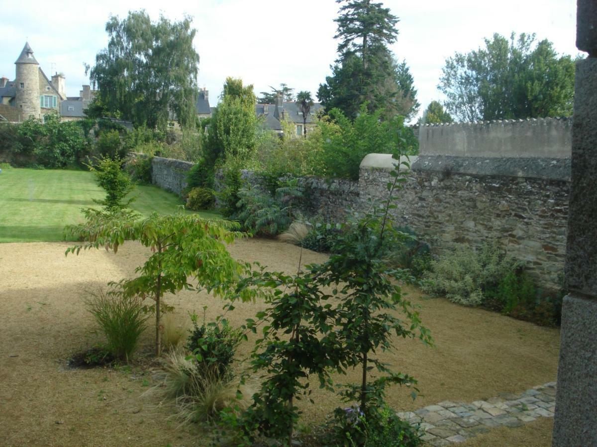 Maison D'Hotes Auges Treguier Luaran gambar